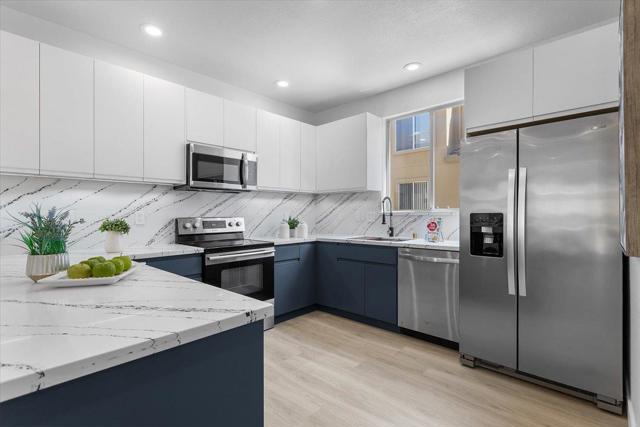 1690 Civic Center Drive, Santa Clara CA: https://media.crmls.org/mediaz/7163f9e7-5e0b-4d51-a8f8-d0f84c69492e.jpg