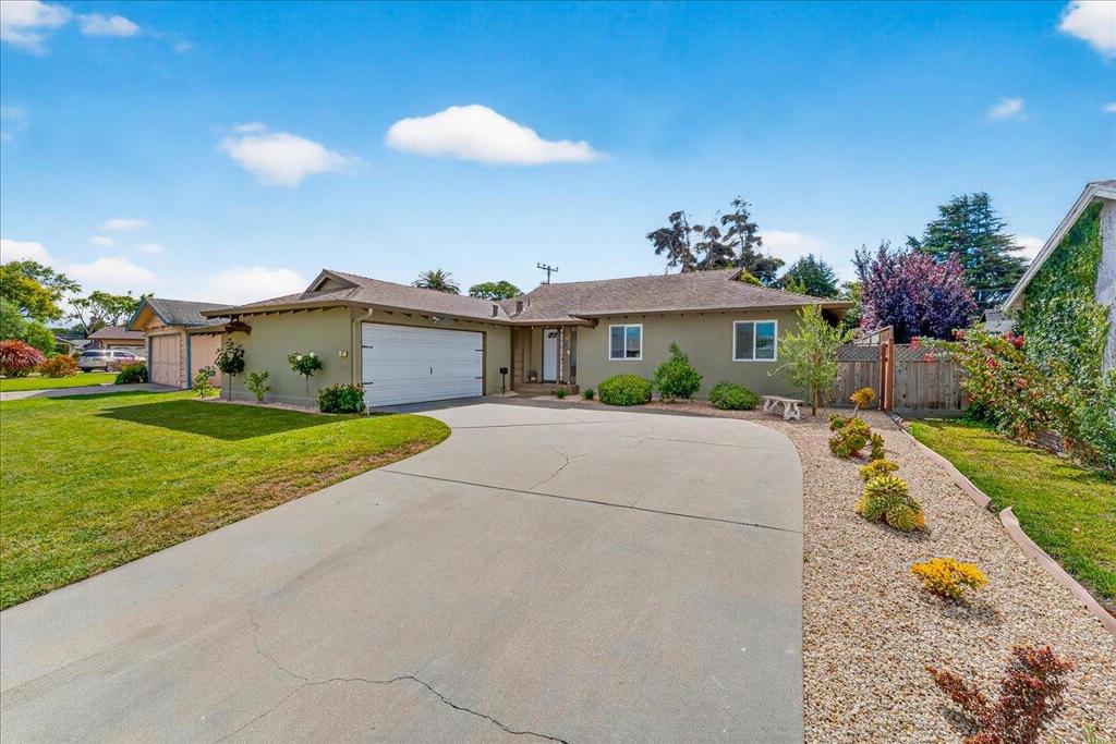 877 San Simeon Drive
