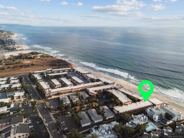 190 Del Mar Shores Ter, Solana Beach, California 92075, 2 Bedrooms Bedrooms, ,2 BathroomsBathrooms,Condominium,For Sale,Del Mar Shores Ter,250035827SD