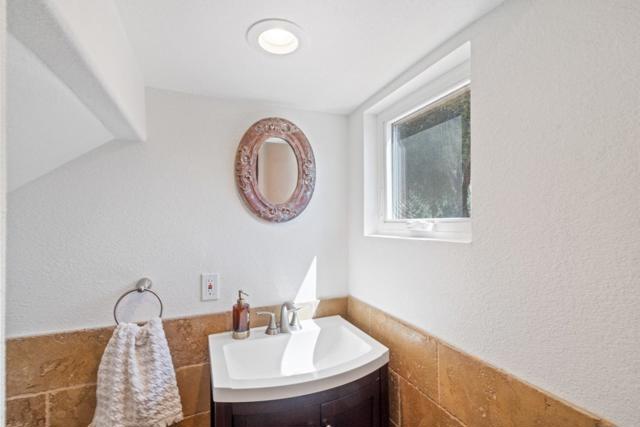 10200 West Drive, Felton CA: https://media.crmls.org/mediaz/7164f82a-85e6-4bb4-b72d-5fcd44065290.jpg