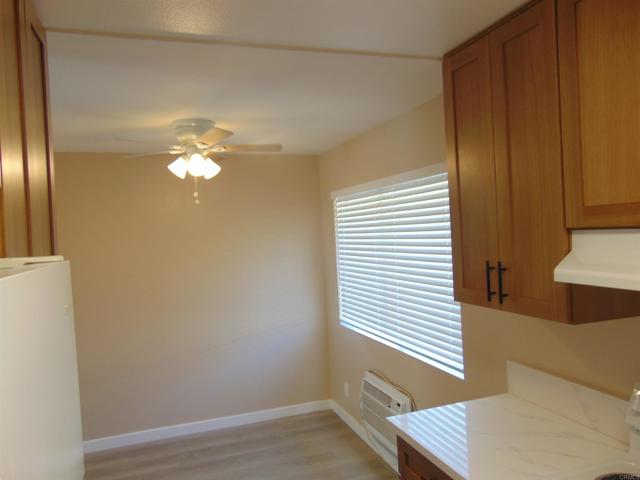 Detail Gallery Image 6 of 20 For 4475 Dale Ave #218,  La Mesa,  CA 91941 - 2 Beds | 2 Baths