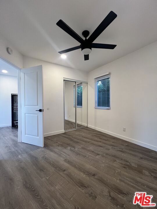421 E Chevy Chase Drive, Glendale CA: https://media.crmls.org/mediaz/7165c0c5-2e44-491d-b2c5-c39a4ddd1ecf.jpg