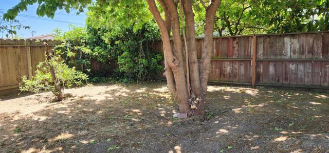 4320 Bassett Street, Santa Clara CA: https://media.crmls.org/mediaz/7166044f-69a4-4678-bace-1e5646055e94.jpg
