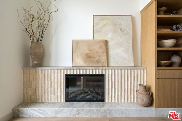 6 Voyage Street, 104 photo 8