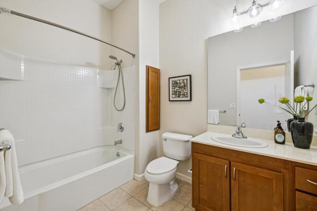 1388 Broadway, Millbrae CA: https://media.crmls.org/mediaz/7169d43f-dbfd-4691-8869-2723a1183696.jpg