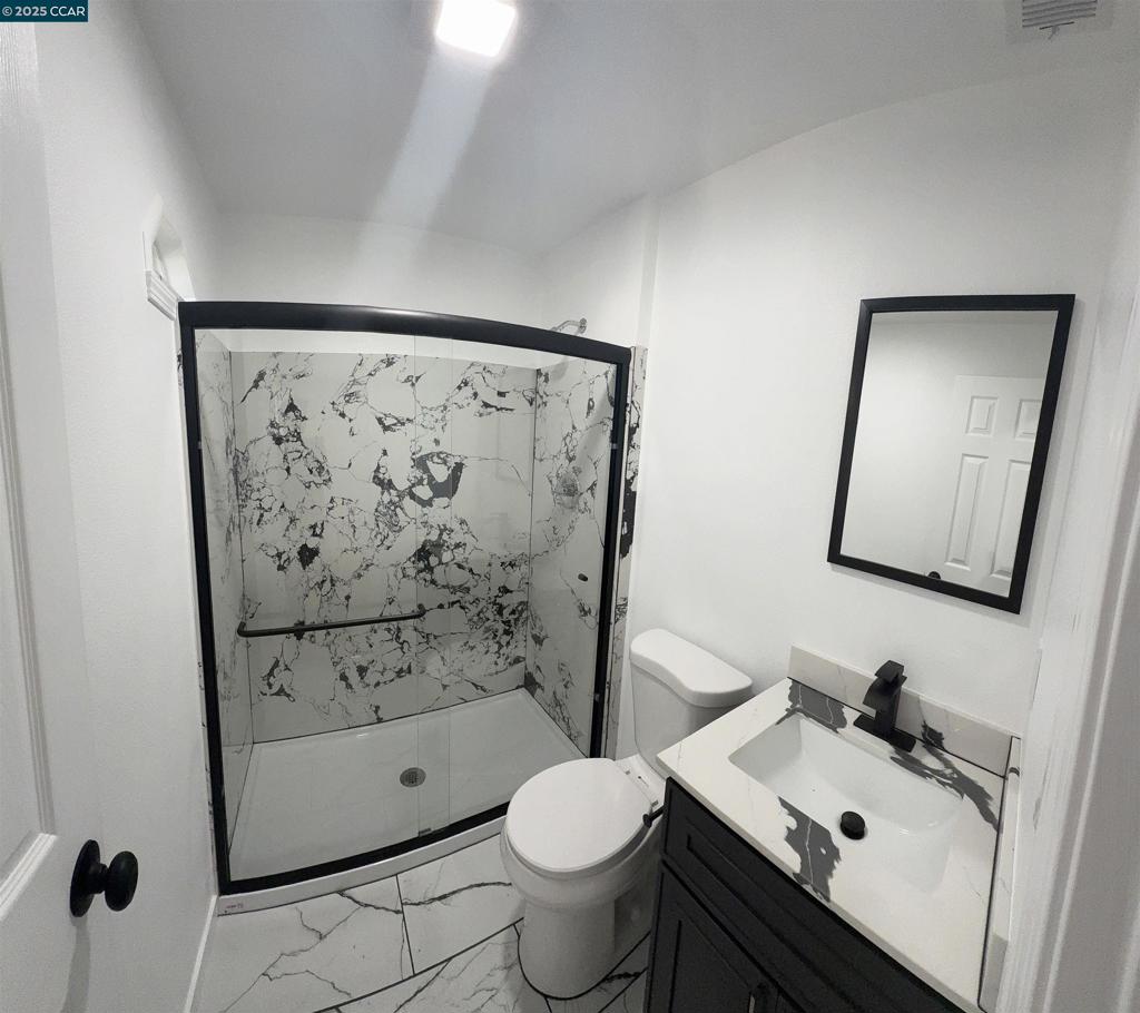https://media.crmls.org/mediaz/716a66fa-8cc2-4c30-b7e2-88367e5f0e22.jpg?preset=X-Large