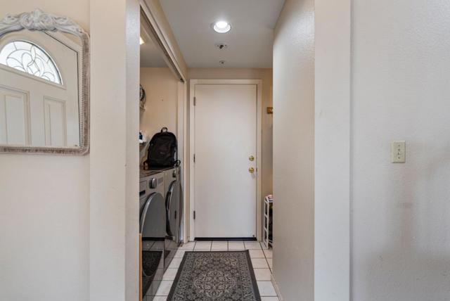 18177 Stonegate Court, Salinas CA: https://media.crmls.org/mediaz/716a6754-d466-485a-bf9c-26534698f5eb.jpg