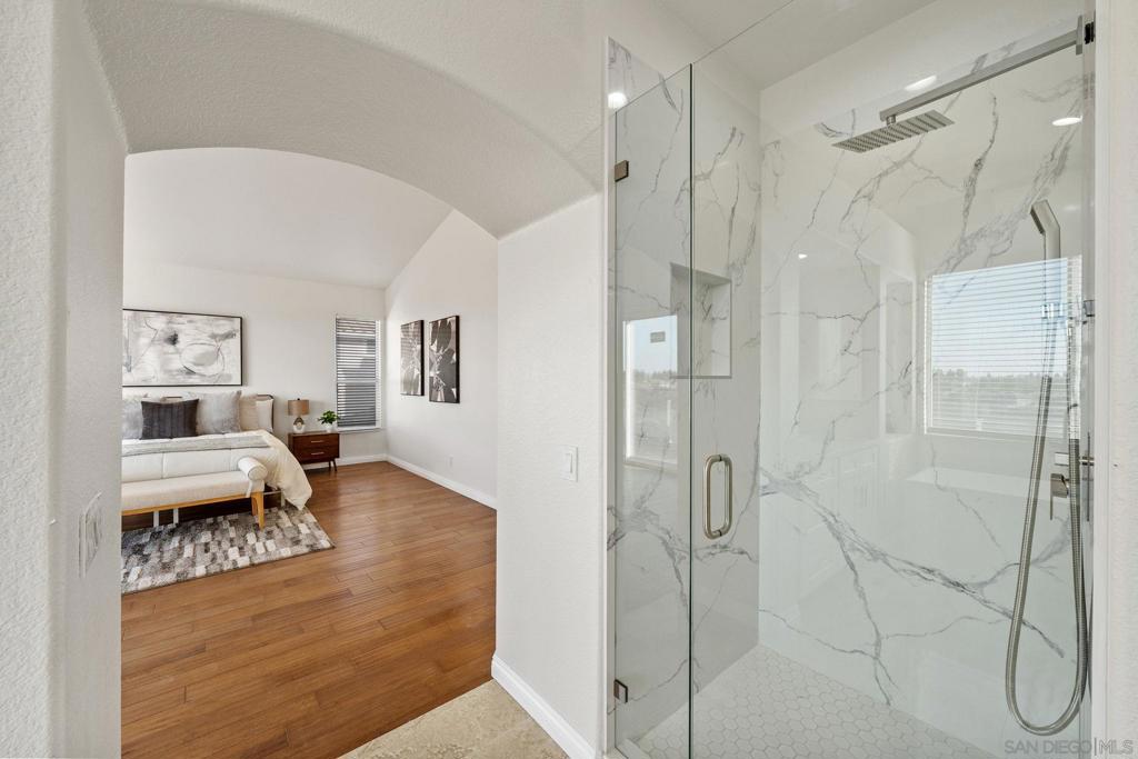 MLS #250027189SD img 27