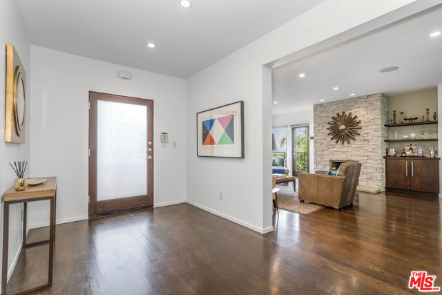 Image 3 for 1527 Marmont Ave, Los Angeles, CA 90069