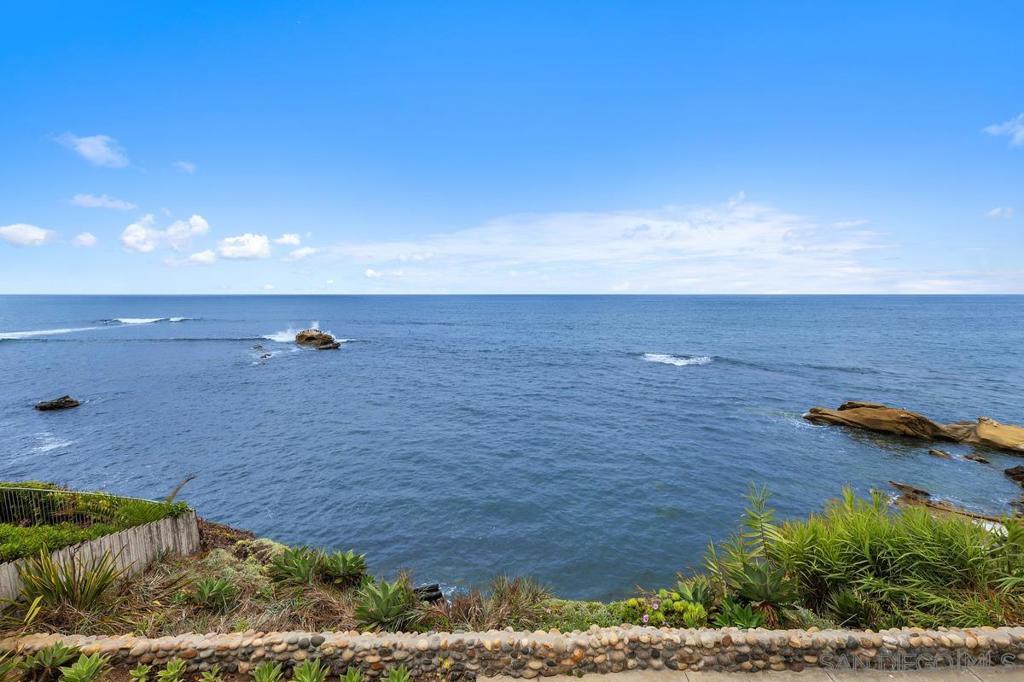 MLS #250037432SD image #47