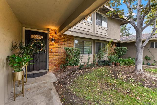 Detail Gallery Image 2 of 30 For 929 Amistad Ct #C,  El Cajon,  CA 92019 - 2 Beds | 1/1 Baths