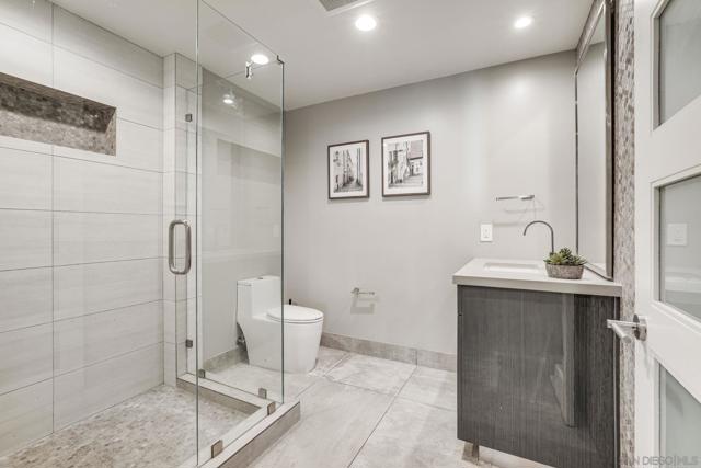 1262 Kettner Blvd, San Diego CA: https://media.crmls.org/mediaz/716cd8a1-20bb-4d46-8ce7-7bf9c33dc126.jpg