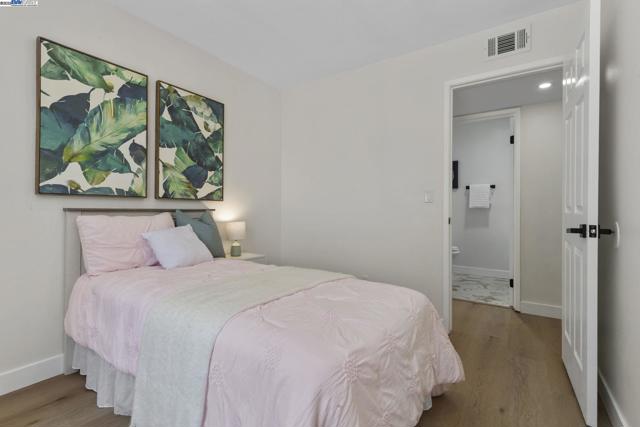 3501 Lake Ontario Dr, Fremont CA: https://media.crmls.org/mediaz/716ce7d5-5254-4086-8c9c-6913aecb51f9.jpg