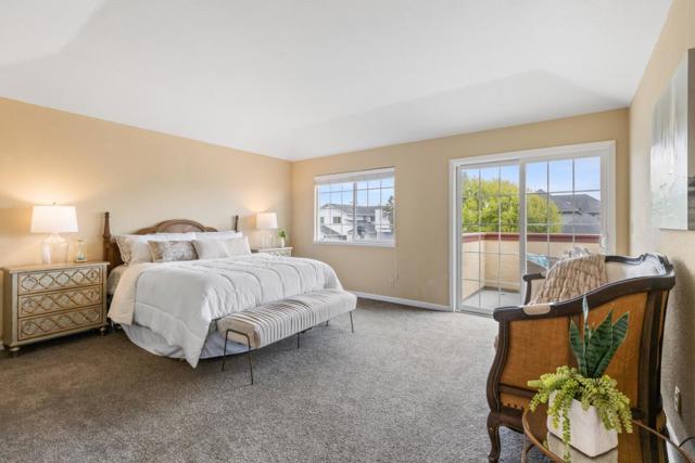 315 Valdez Avenue, Half Moon Bay CA: https://media.crmls.org/mediaz/716da158-1c94-4684-a8e0-6a06fb32b081.jpg