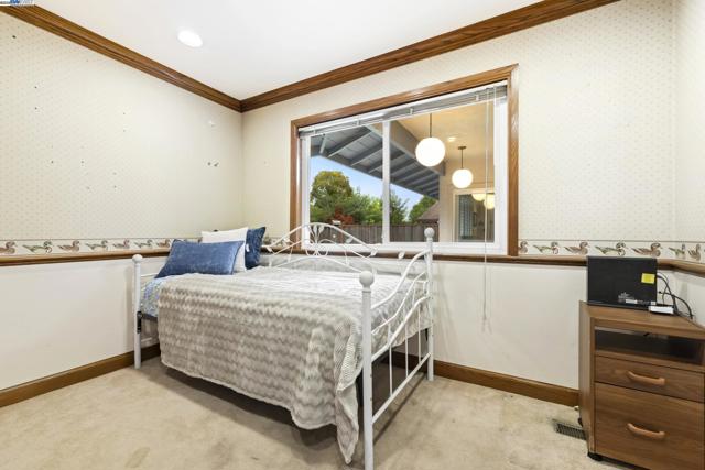 5145 Springdale Ave, Pleasanton CA: https://media.crmls.org/mediaz/716dd58d-4a58-48ee-995c-07cc0fbadaae.jpg