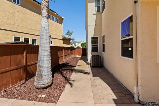 Detail Gallery Image 32 of 35 For 16758 Cimarron Crest Dr, San Diego,  CA 92127 - 3 Beds | 2/1 Baths