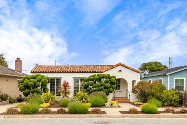 636 Spazier Avenue, Pacific Grove CA: https://media.crmls.org/mediaz/716ec807-cc50-4584-b27d-529053d6fb62.jpg