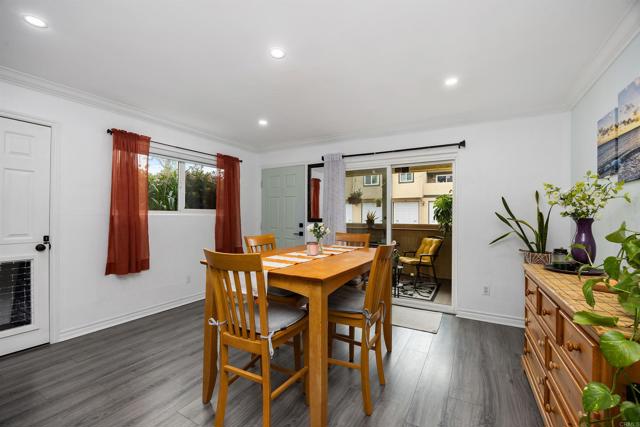 Detail Gallery Image 5 of 25 For 5034 Los Morros Way #62,  Oceanside,  CA 92057 - 2 Beds | 2 Baths