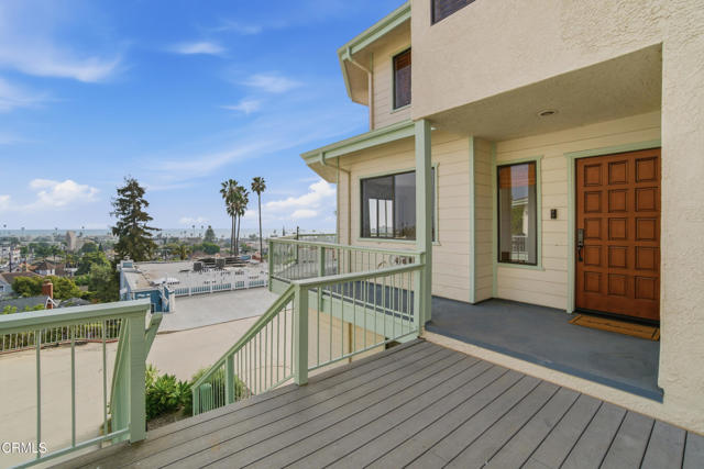 Detail Gallery Image 7 of 51 For 989 Inspiration Way, Ventura,  CA 93001 - 3 Beds | 2/1 Baths