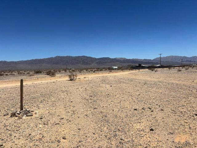 0 Brown Road, 29 Palms CA: https://media.crmls.org/mediaz/716ffb71-2258-49be-b386-31a0f4b0b8b0.jpg