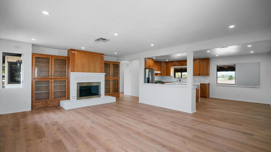 MLS #219138785DA image #8