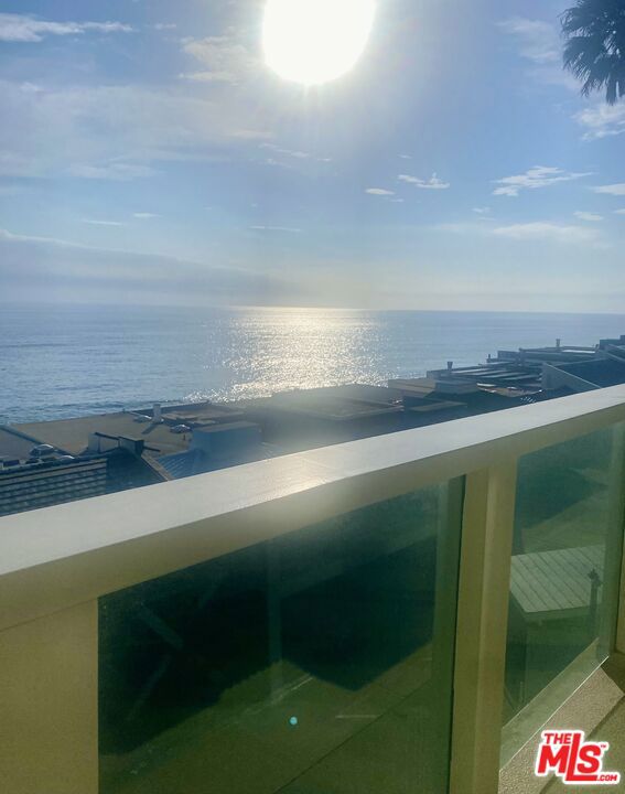 Drew Fenton | 11942 Whitewater Lane Malibu CA | MLS: 7428379 Drew Fenton | 11942 Whitewater Lane Malibu CA | MLS: 7428379