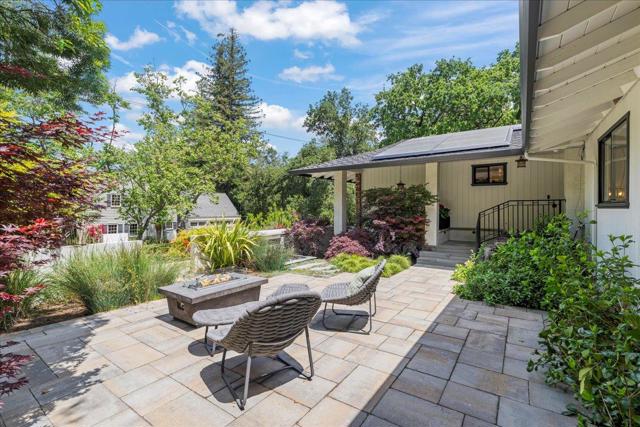 104 Pinta Court, Los Gatos CA: https://media.crmls.org/mediaz/7174b626-1f72-4780-9760-be6f44d0e63e.jpg