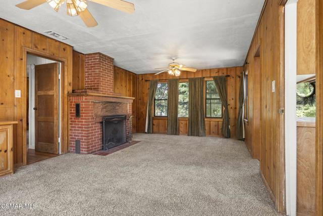 2837 Clear Canyon Road, Lebec CA: https://media.crmls.org/mediaz/717502e2-aa1e-4749-936b-958543e0d984.jpg