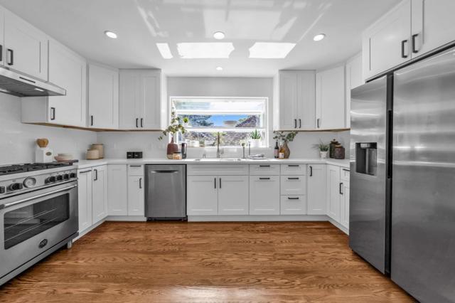 23951 Spalding Avenue, Los Altos CA: https://media.crmls.org/mediaz/7175929e-53db-4f94-b921-59ff4038f9f2.jpg