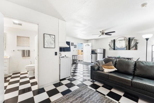 Image 11 of 37 For 2577 Dalton Drive