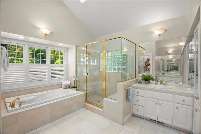 57 Ellenwood Avenue, Los Gatos CA: https://media.crmls.org/mediaz/7176d102-4591-4095-a670-f9655d4f1f71.jpg