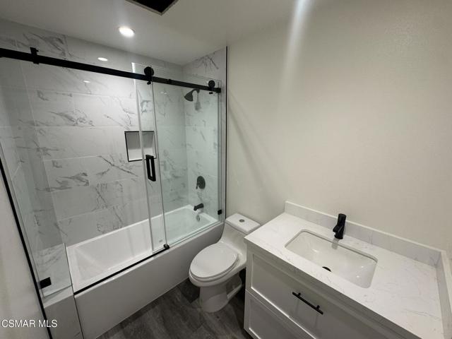 17018 Midwood Drive, Granada Hills CA: https://media.crmls.org/mediaz/7176fadd-90c1-4dd0-83c8-d3393560cc18.jpg