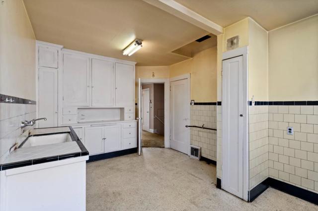 211 Crescent Avenue, San Francisco CA: https://media.crmls.org/mediaz/71774ea2-79ed-46db-aff2-be54761f4488.jpg