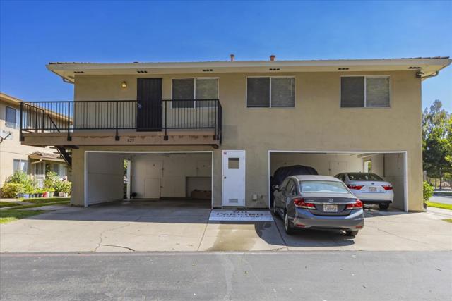 825 N Capitol Avenue, San Jose CA: https://media.crmls.org/mediaz/717758dd-3022-46ff-97e9-3ec426549f4b.jpg