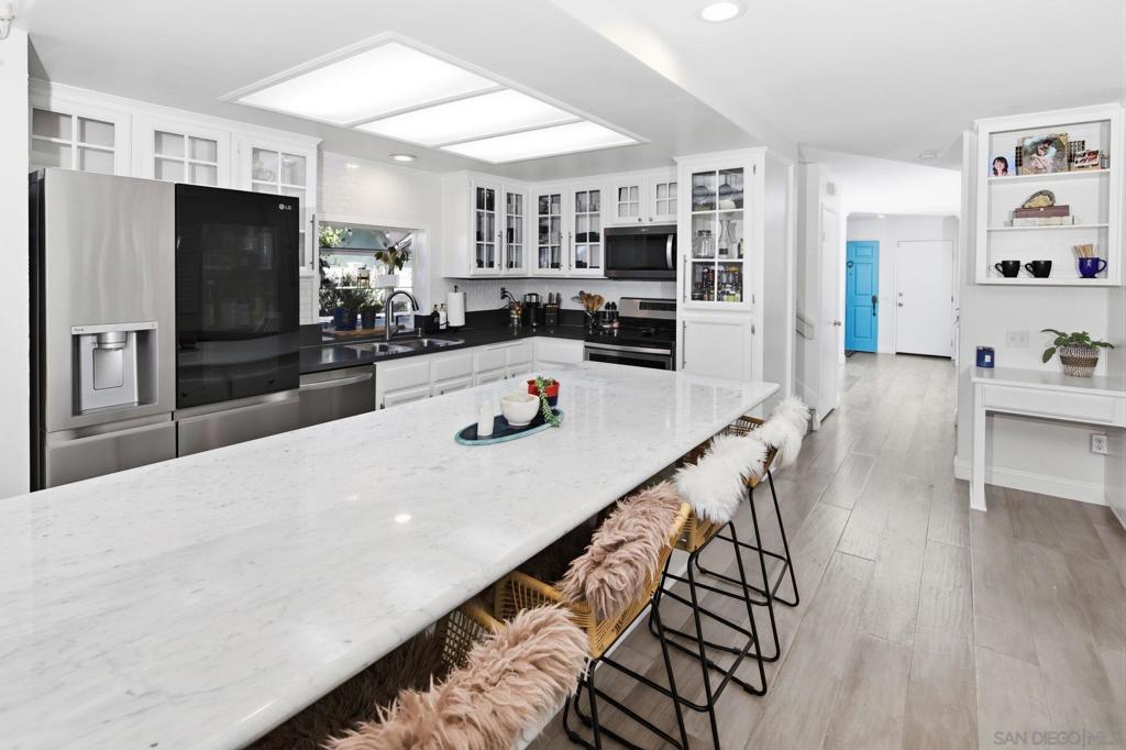 12027 Rue Des Amis - photo 16
