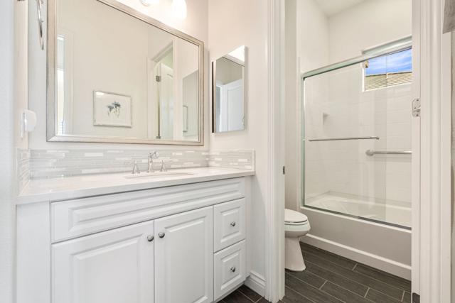 Image 37 of 69 For 82707 Woodcreek Court