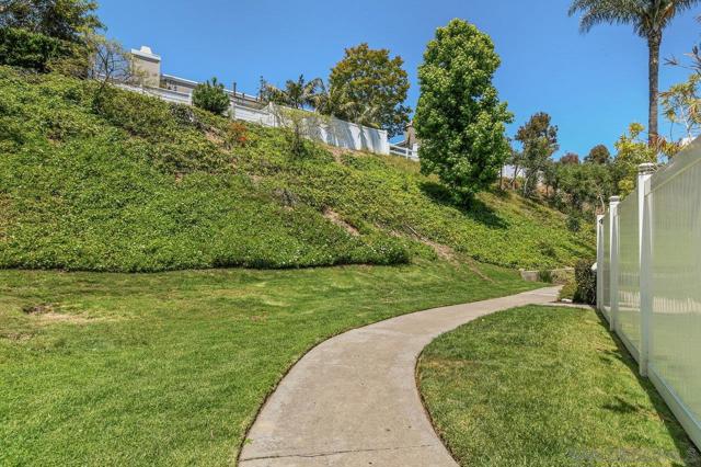 Image 11 of 13 For 1227 Evergreen Drive