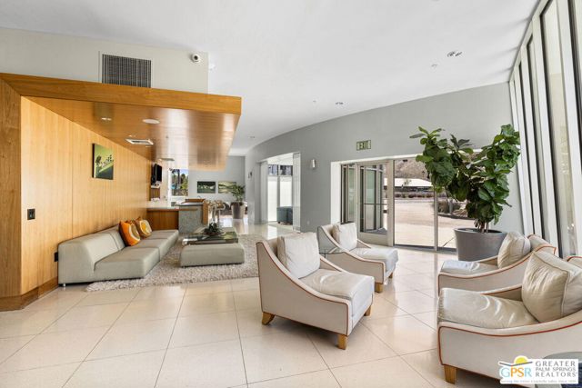 930 E Palm Canyon Drive, Palm Springs CA: https://media.crmls.org/mediaz/717ae789-ea34-486f-a989-5b8542a06647.jpg