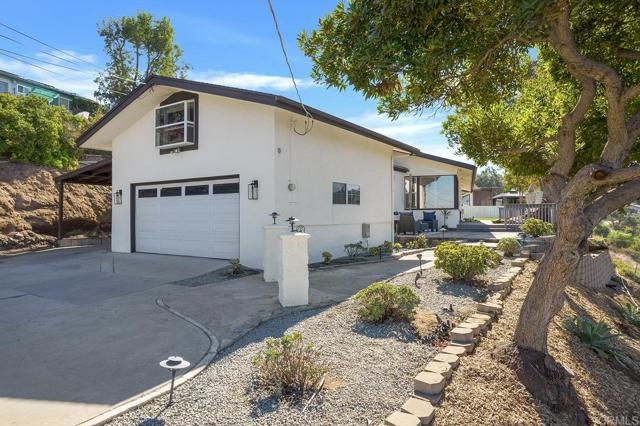 Image 7 of 75 For 12059 Los Amigos Way