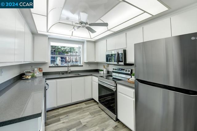 Image 5 of 58 For 640 Keith Court