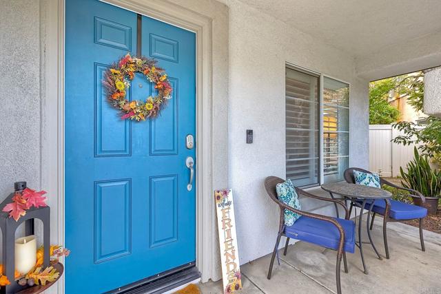 4540 Arbor Glen Way, Oceanside CA: https://media.crmls.org/mediaz/717ccd8b-2e81-4e2a-b56c-522a0e267d19.jpg