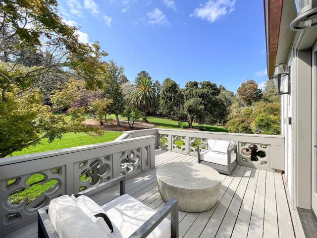 85 Fagan Drive, Hillsborough CA: https://media.crmls.org/mediaz/717d07e4-162b-440c-a46a-79cc06b004cc.jpg