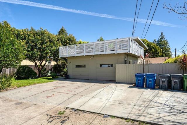 3140 Stanley Avenue, Santa Cruz CA: https://media.crmls.org/mediaz/717d09c7-c7b1-4558-a95e-54abc3471031.jpg