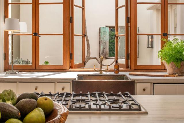 17484 El Vuelo, Rancho Santa Fe CA: https://media.crmls.org/mediaz/717f2a36-c7ce-4e70-9c05-8644a1a6d937.jpg