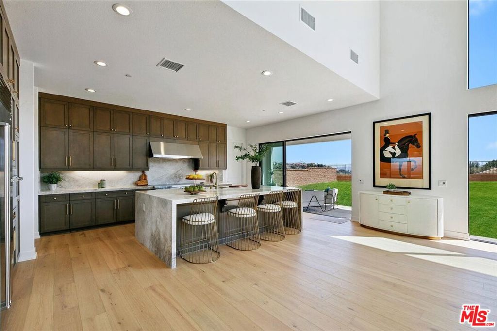 MLS #26860869 image #6