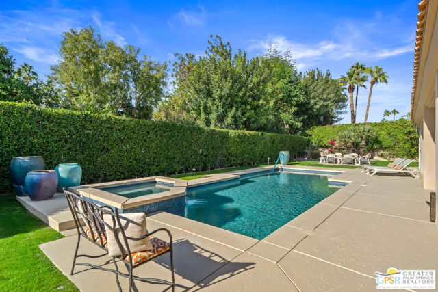36750 Nancy Lane, Rancho Mirage CA: https://media.crmls.org/mediaz/7180eea5-2c72-4446-8ddb-4b0b8def5e3b.jpg