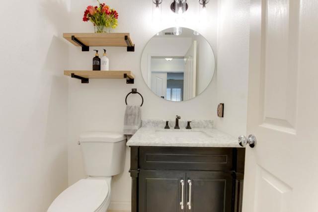751 La Baig Drive, Hollister CA: https://media.crmls.org/mediaz/71815b55-8651-46ec-a627-5a4abb4b32a9.jpg