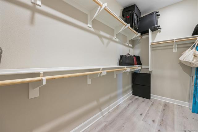 2065 Carol Lee Ln, Escondido CA: https://media.crmls.org/mediaz/7181a83f-e861-405c-861a-6f7797138e68.jpg