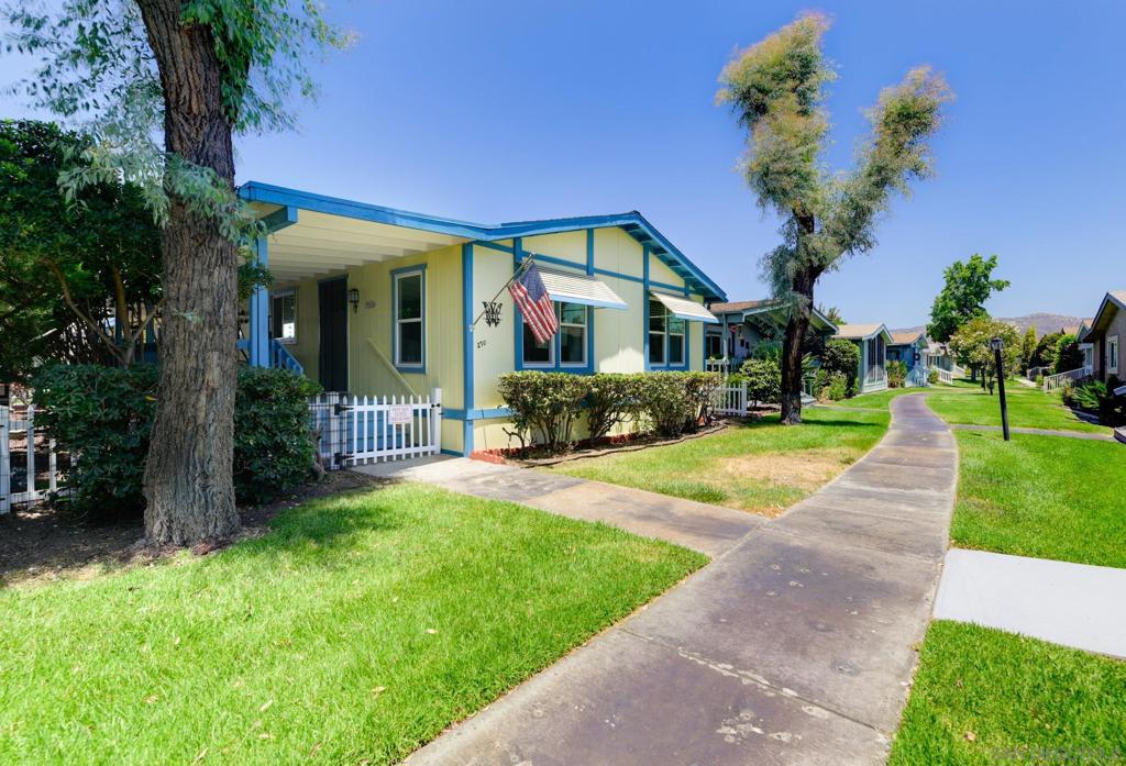 9255 N Magnolia Ave #270