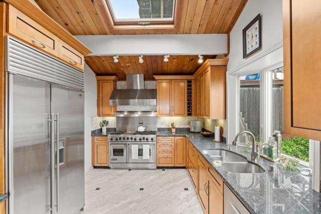 702 El Granada Boulevard, El Granada CA: https://media.crmls.org/mediaz/71841ad0-e527-4ec0-a0c4-c15eebc85182.jpg